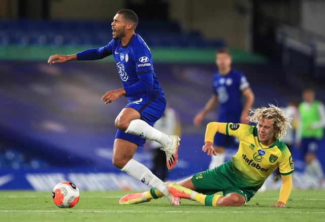 官方：麦克托米奈当选2024年苏格兰最佳球员.